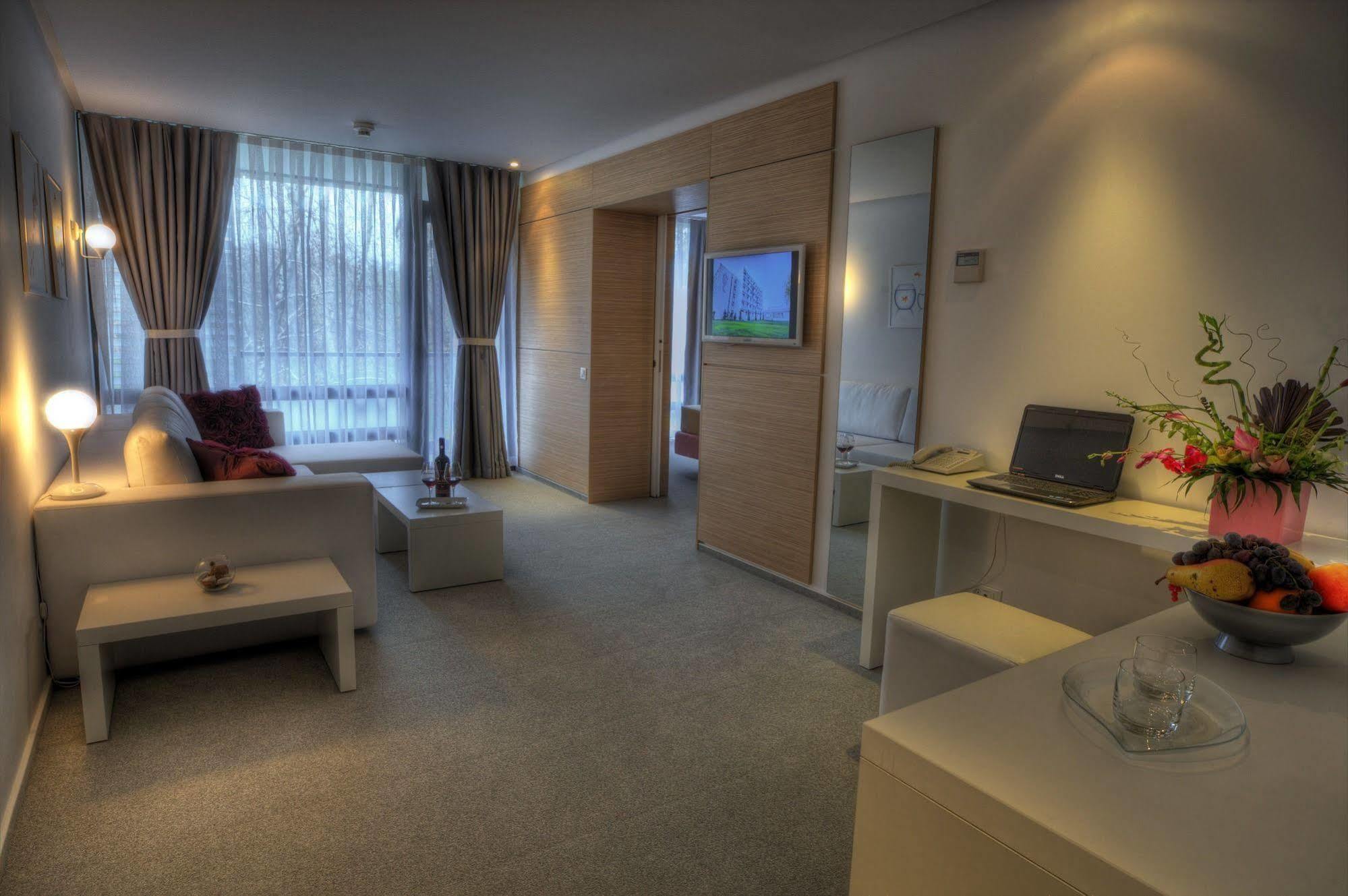 Melodia Hotel
